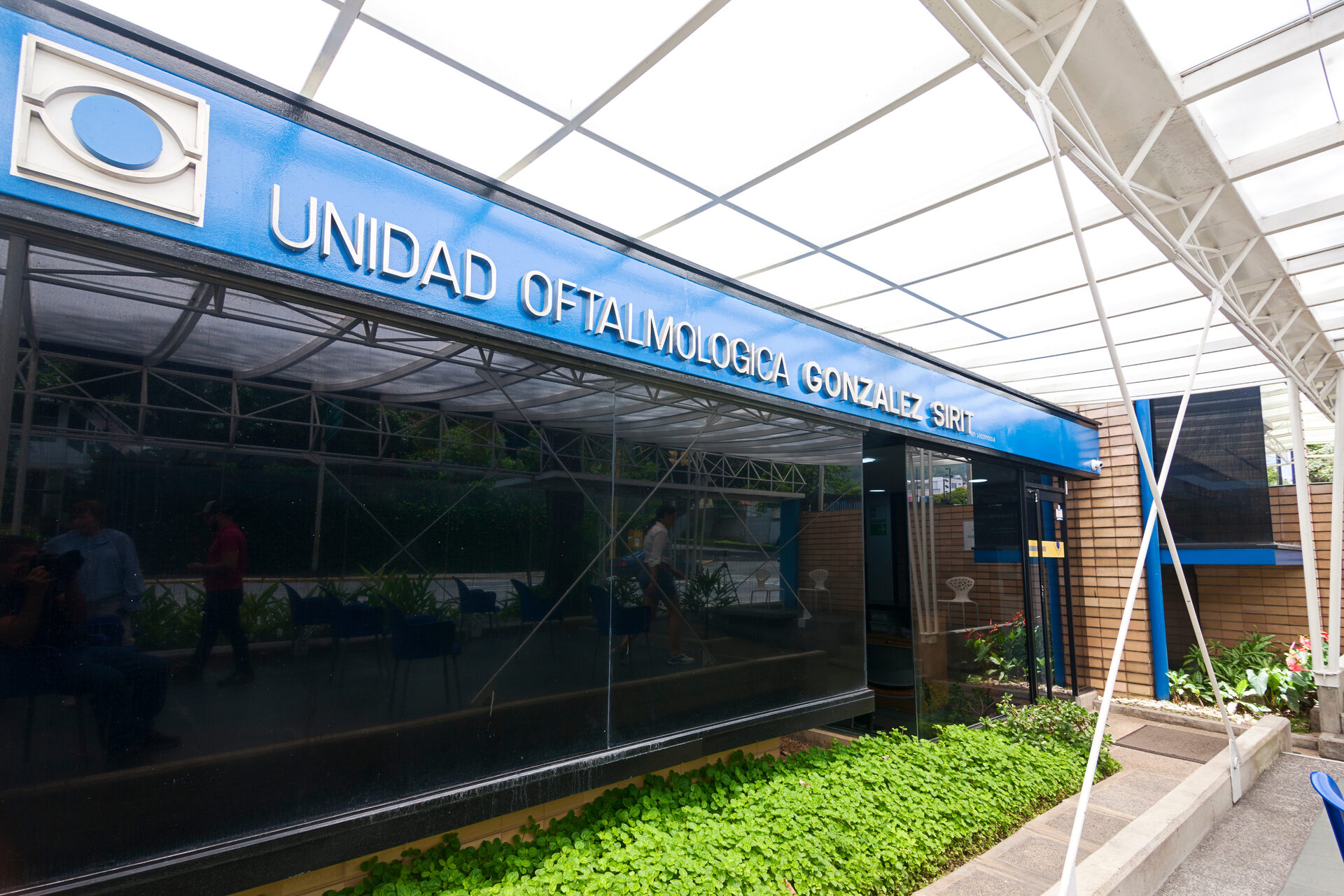 Unidad Oftalmológica González Sirit
